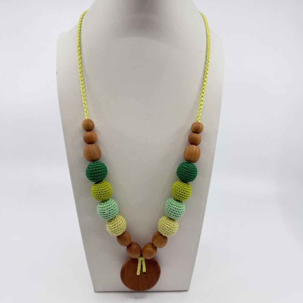 Y2K Ombre Green Crochet Bead & Wood Statement Necklace Artisan Jewelry Gift - Picture 12 of 15